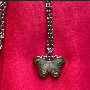 Dark Silver Tone Chain w/ butterfly Pendant Necklace.